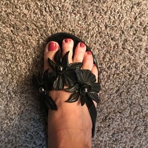 Nine West sandals, size 10, black leather flats. Like new
